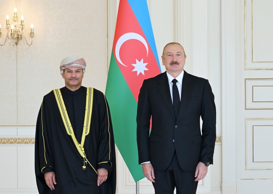 Prezident İlham Əliyev Omanın yeni səfirini qəbul edib
