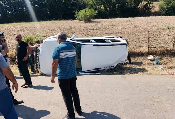 Cəlilabadda “Toyota Prado” aşdı: 4 nəfər xəsarət aldı