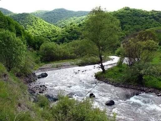 Kəlbəcərdə çayda batan 11 yaşlı uşağın meyiti tapıldı