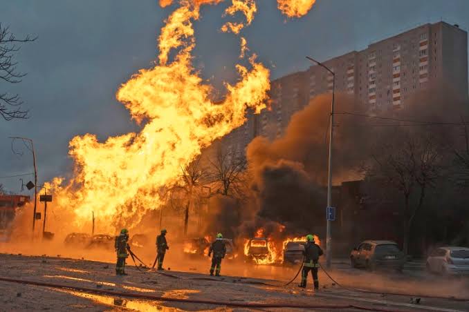 Rusiyanın Kiyevə hücumu: 1 ölü, 13 yaralı