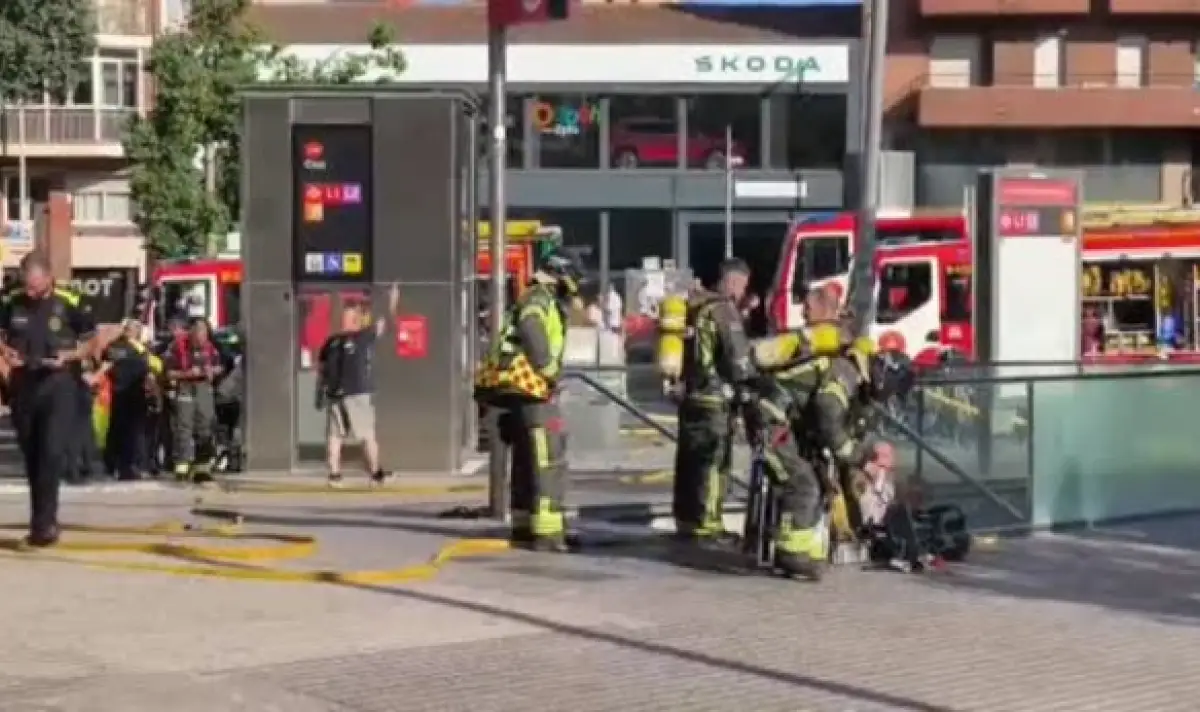 Barselona metrosunda güclü yanğın: 130-dan çox insan zəhərləndi