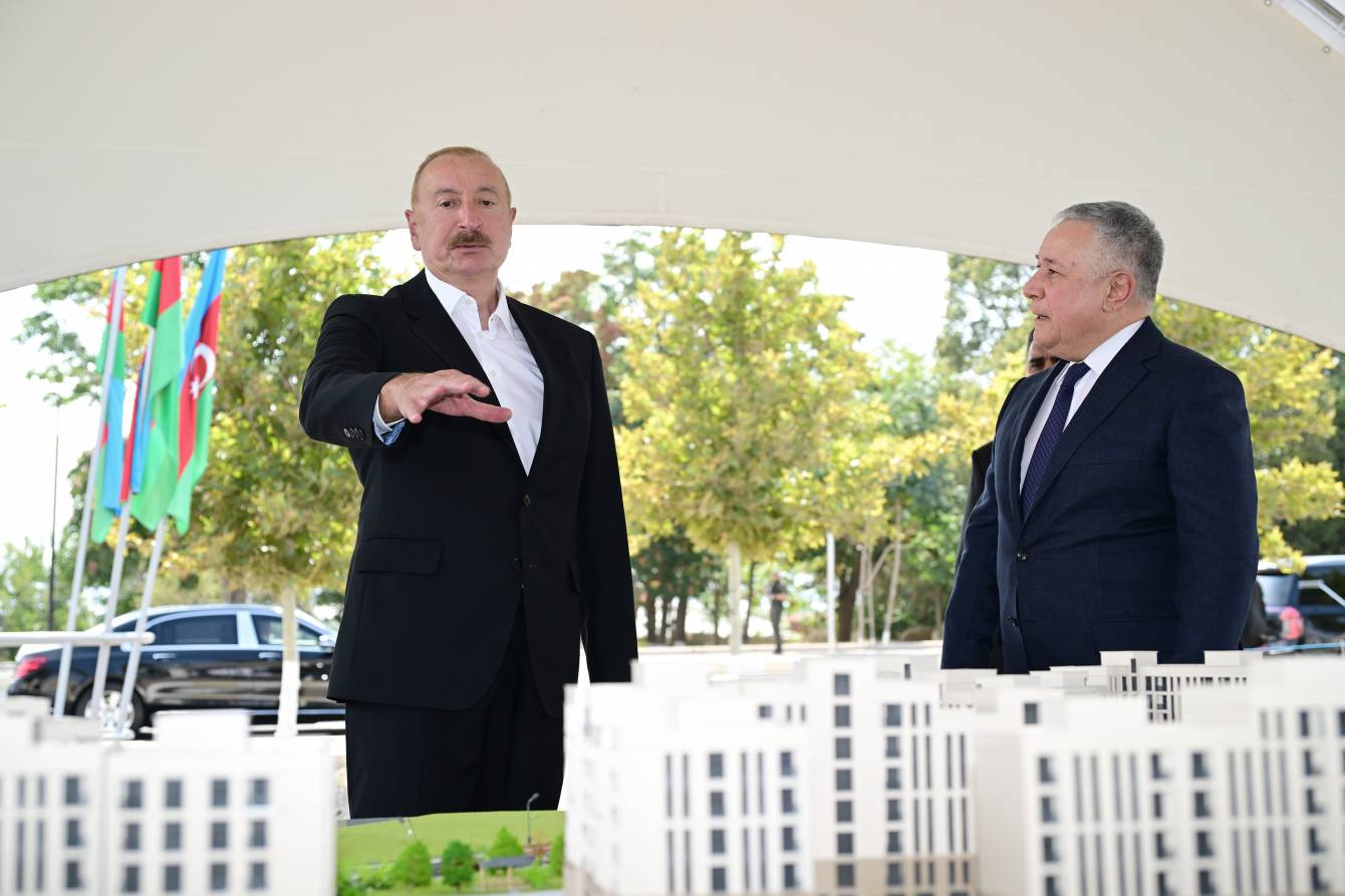 Naxçıvanda güzəştli mənzillər üçün yeni kompleks-FOTO