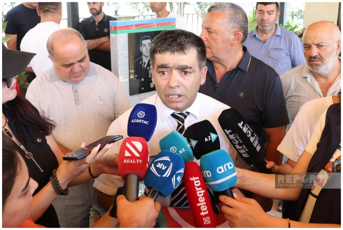 “Biz bilirdik ki, torpaqlarımızı müvəqqəti itirəcəyik” – Şəhid qardaşından təsirli sözlər