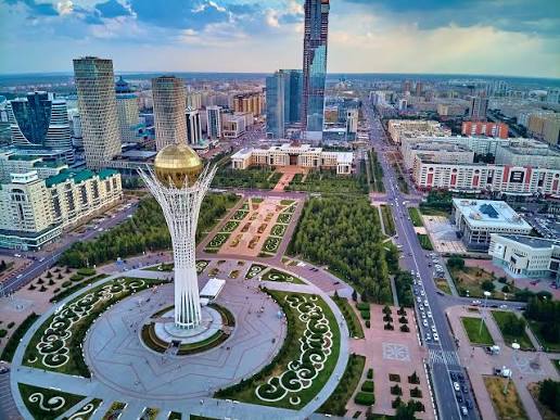 Qazaxıstanlı ekspertlər: Azərbaycan Orta Dəhlizin əsas tranzit mərkəzlərindən biridir