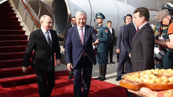 Putin Bişkekə gəldi – ŞƏT sammitində iştirak edəcək-Video