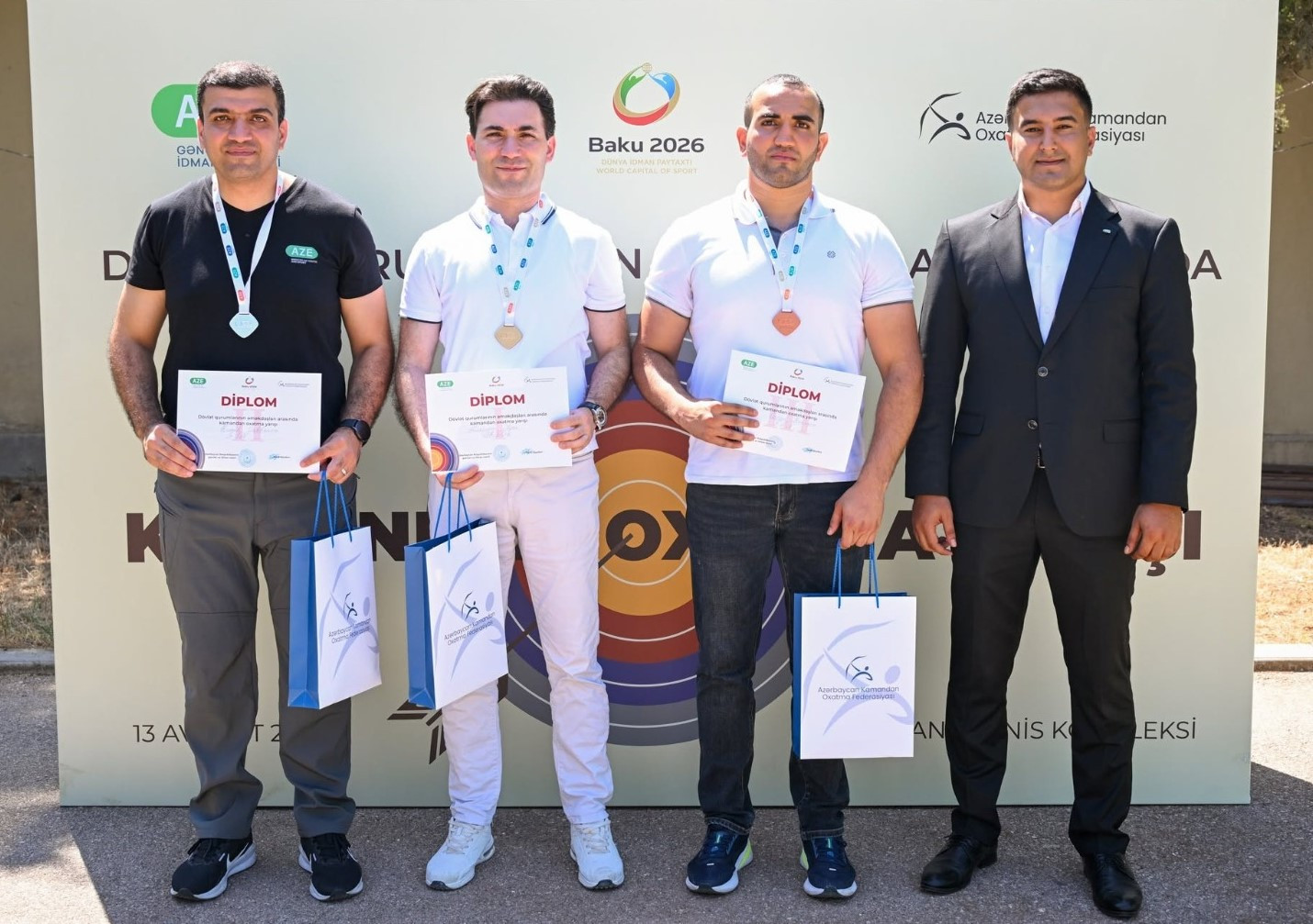 FHN Akademiyasının əməkdaşı kamandan oxatma yarışında bürünc medal qazanıb