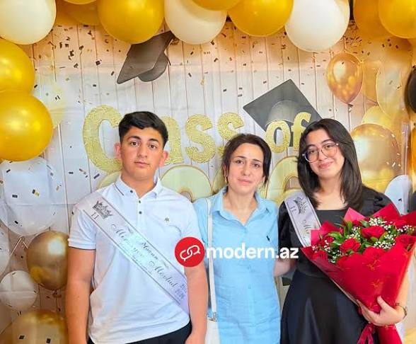 Bir ailədən üç tələbə: ana və iki övladı universitetə qəbul oldu