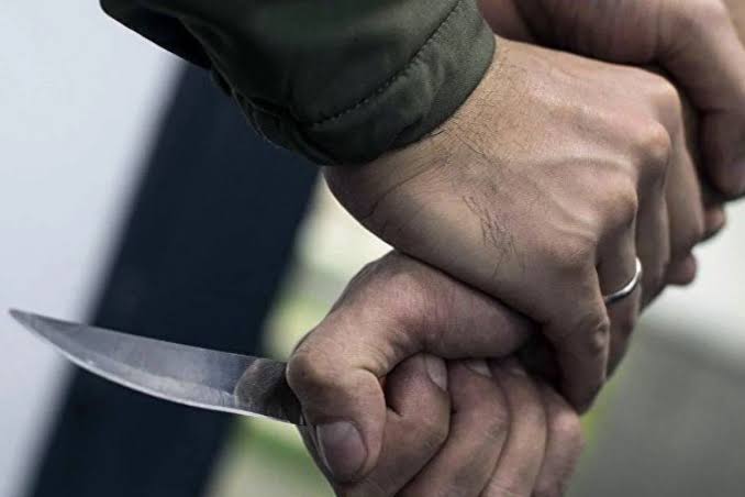 Goranboyda dəhşətli hadisə: ata oğlunu bıçaqlayaraq öldürdü