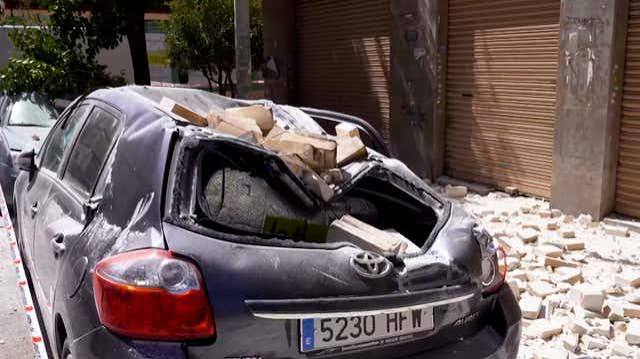 Zəlzələ xəbərləri səngimir: Bu dəfə İspaniyada 3 güclü təkan-VİDEO+FOTO