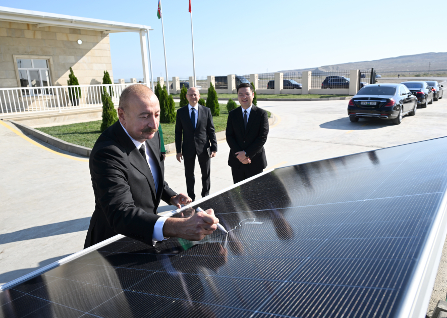 Bakıda 100 MVt gücündə Günəş Elektrik Stansiyası açıldı