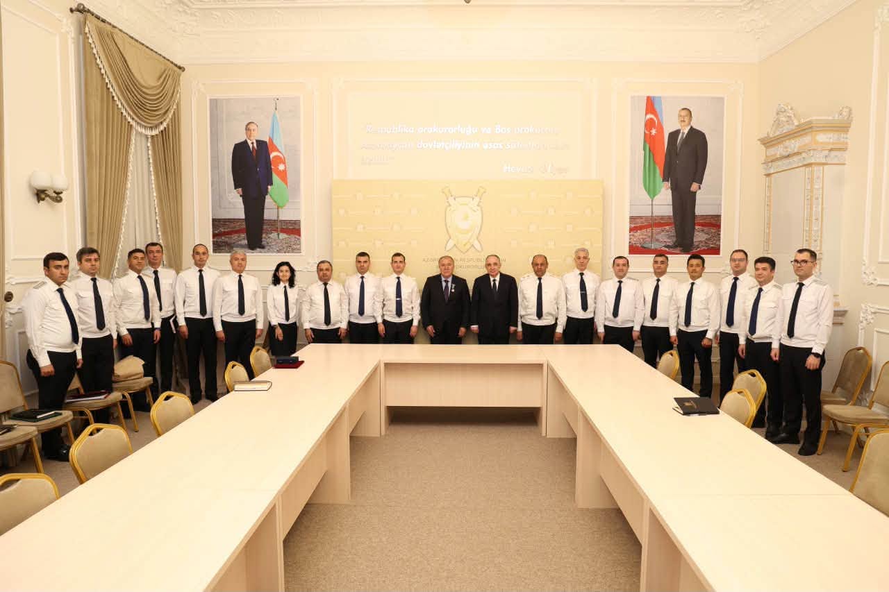 Azərbaycan Prokurorluğunun veteranı 70 yaşını qeyd etdi-FOTO