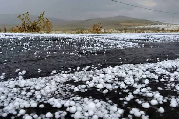 Şamaxı və Şahdağda dolu, Bakıda 25 m/s külək qeydə alınıb