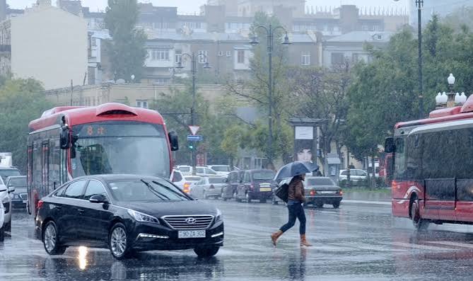 Yağıntı ölkənin bir sıra rayonlarını cənginə aldı – son vəziyyət