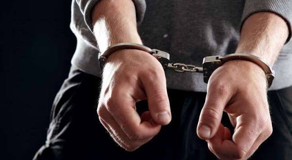 15 yaşlı azərbaycanlı gənc atasının ölümündə şübhəli bilinirdi, Rusiyada da qətlə görə saxlanıldı-VİDEO