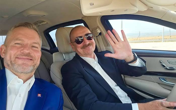 İlham Əliyev Slovakiya Prezidentini təbrik edib