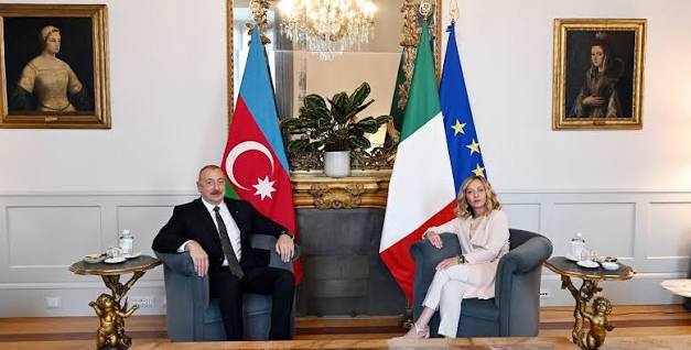İlham Əliyev İtaliyanın Baş nazirini təbrik edib