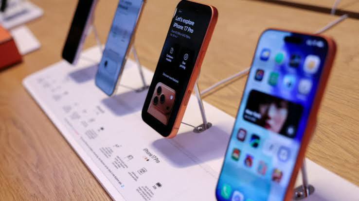 Yeni “iPhone”larla bağlı şikayətlər artır
