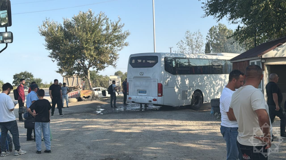 Xaçmaz-Bakı avtobusunda yanğın olub